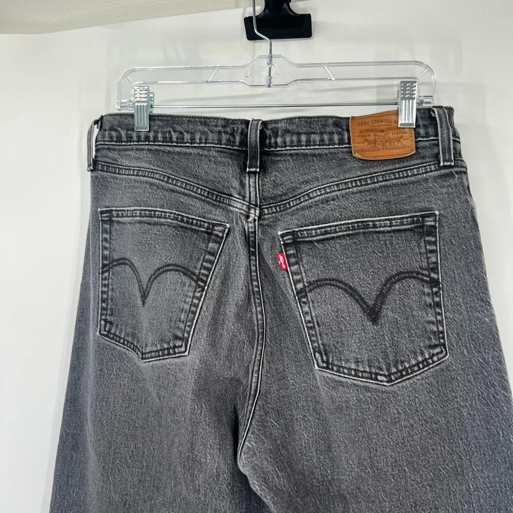 Levi’s Ribcage Straight Button Fly Jeans High Rise - Picture 6 of 8